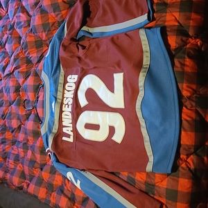 Avalanche Landeskog jersey